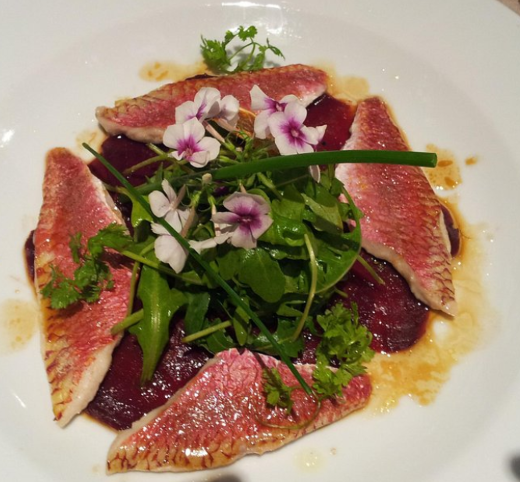 Rouget et betterave, Le Grain de Folie